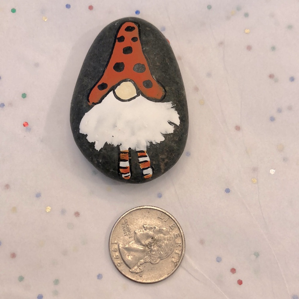 HAND PAINTED HALLOWEEN GNOME ROCK - Picture 2 of 6